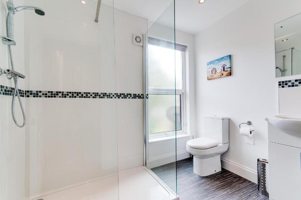 Seaside Serenity - Stunning Sea View Retreat Margate Exterior foto